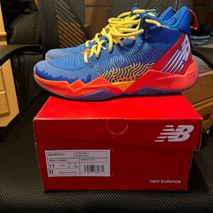 New balance two way basketball shoes size 11 men’s